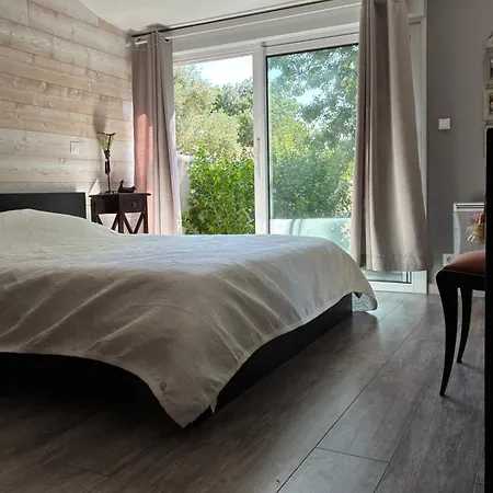 House With Private Pool And Large Garden Nieul-sur-Mer